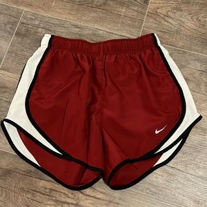 Nike Women's Dri-Fit Tempo Running Shorts